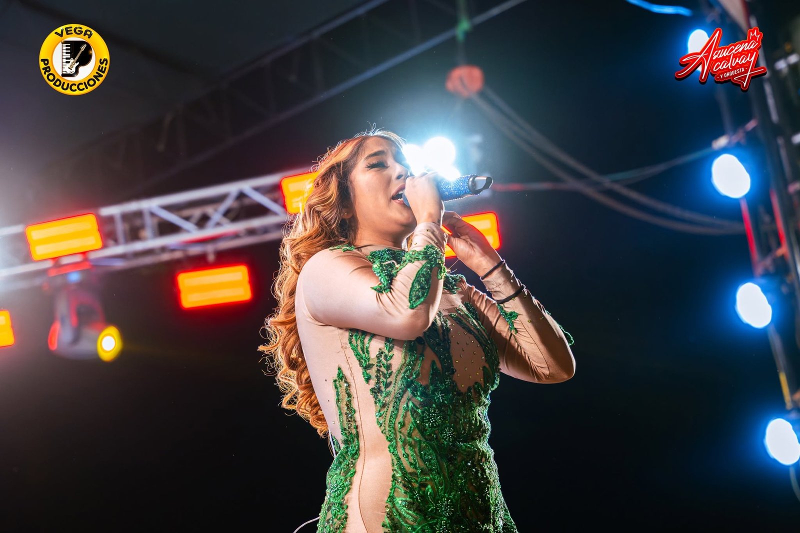 Show de Azucena Calvay